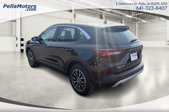 2023 Ford Escape — detail view