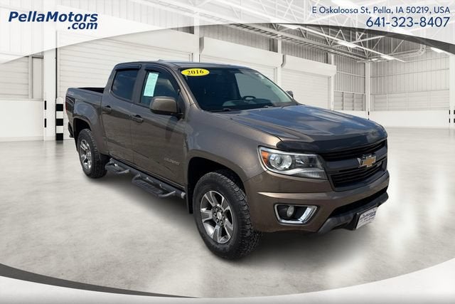 2016 Chevrolet Colorado 4WD Z71 in Brownstone Metallic — front three-quarter view