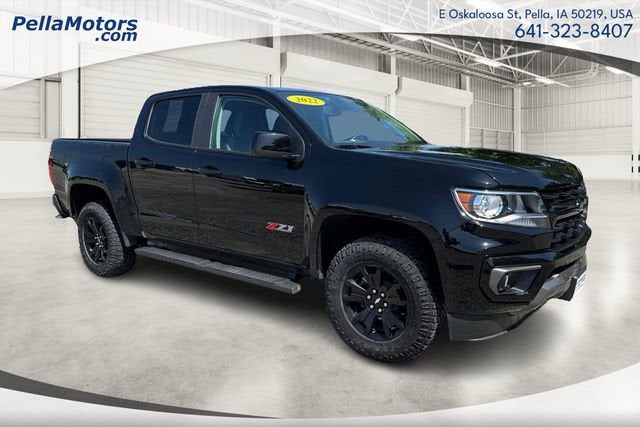 2022 Chevrolet Colorado Z71 in Black — front three-quarter view